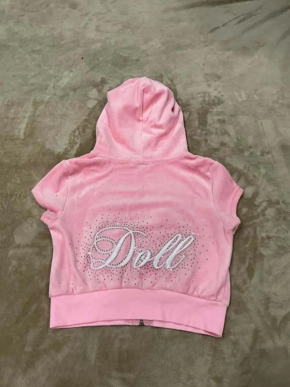 HNO Manor NWT Velvet Pink Rhinestone Doll Short Sleeve Velour Hoodie SIZE XS - Picture 4 of 5